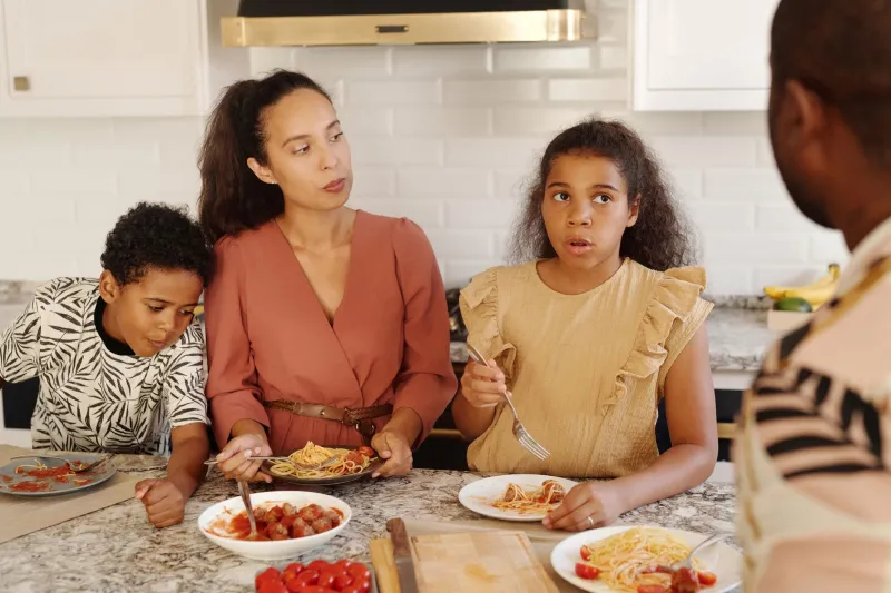 She Fed the Whole Table for What You Spent on Lunch Yesterday