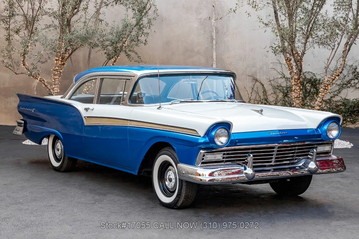 Ford Fairlane